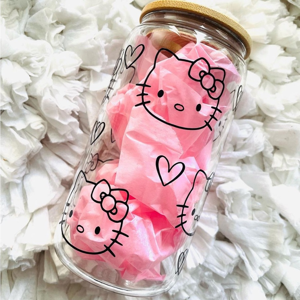 Hello kitty glass cup 16oz